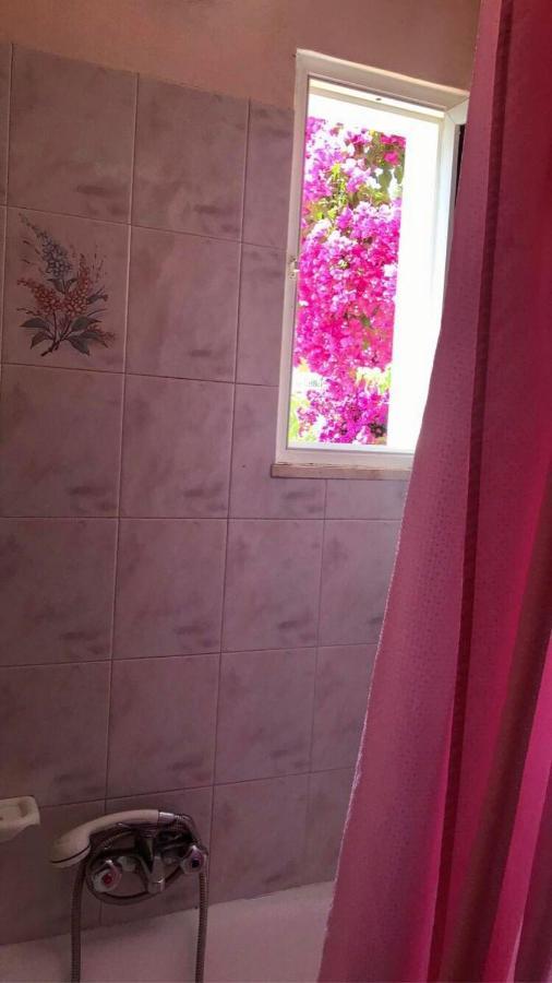 Barbara'S One Bedroom Apartments Аргостоліон Екстер'єр фото